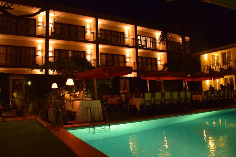 Urban By Cityblue Kampala Hotel Exterior photo